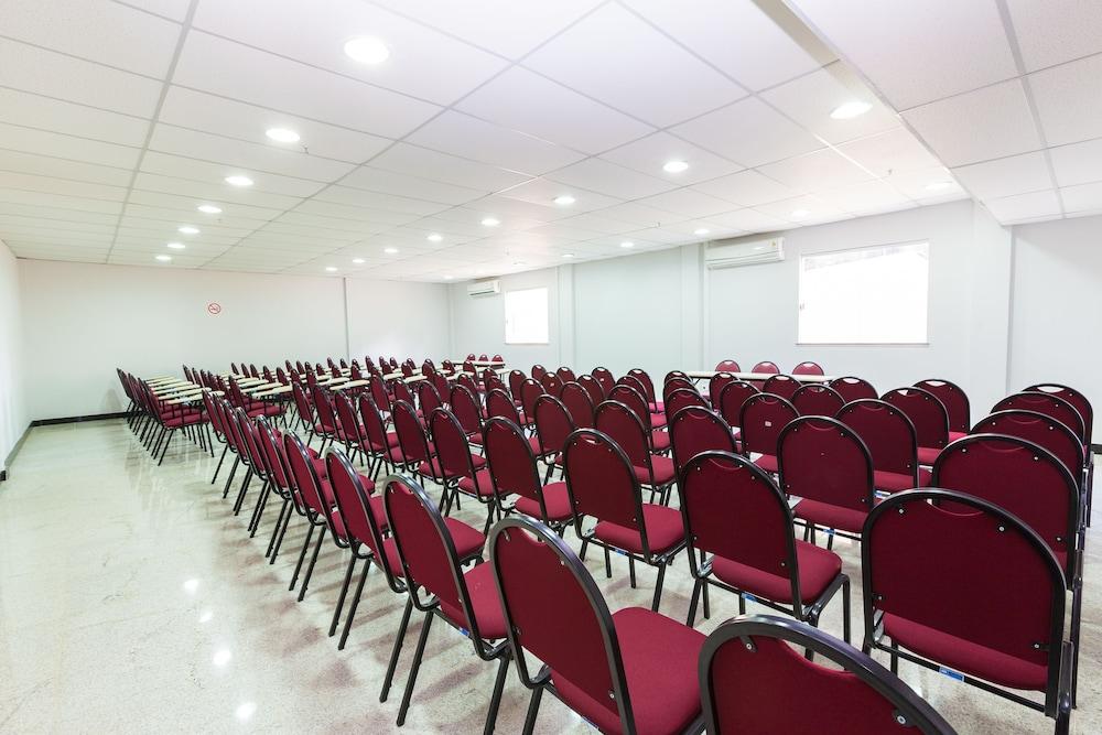 酒店 Rede Andrade Hangar